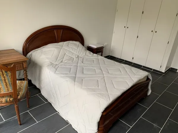 Appartement de 3 pièces meublés 73m2 plus terrasse 1450cc
