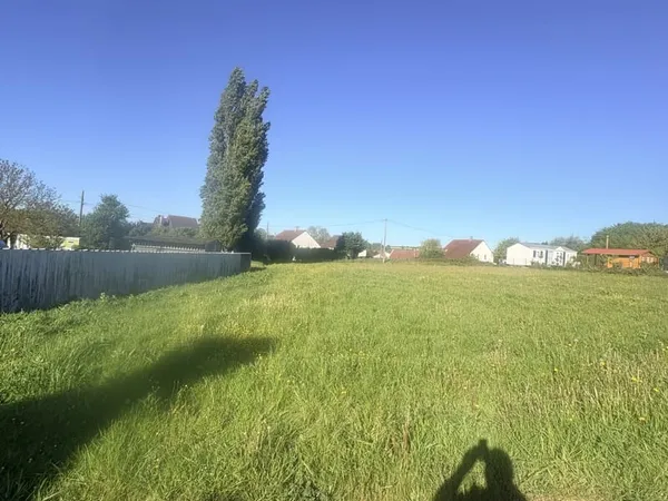 Terrain 1060 m²