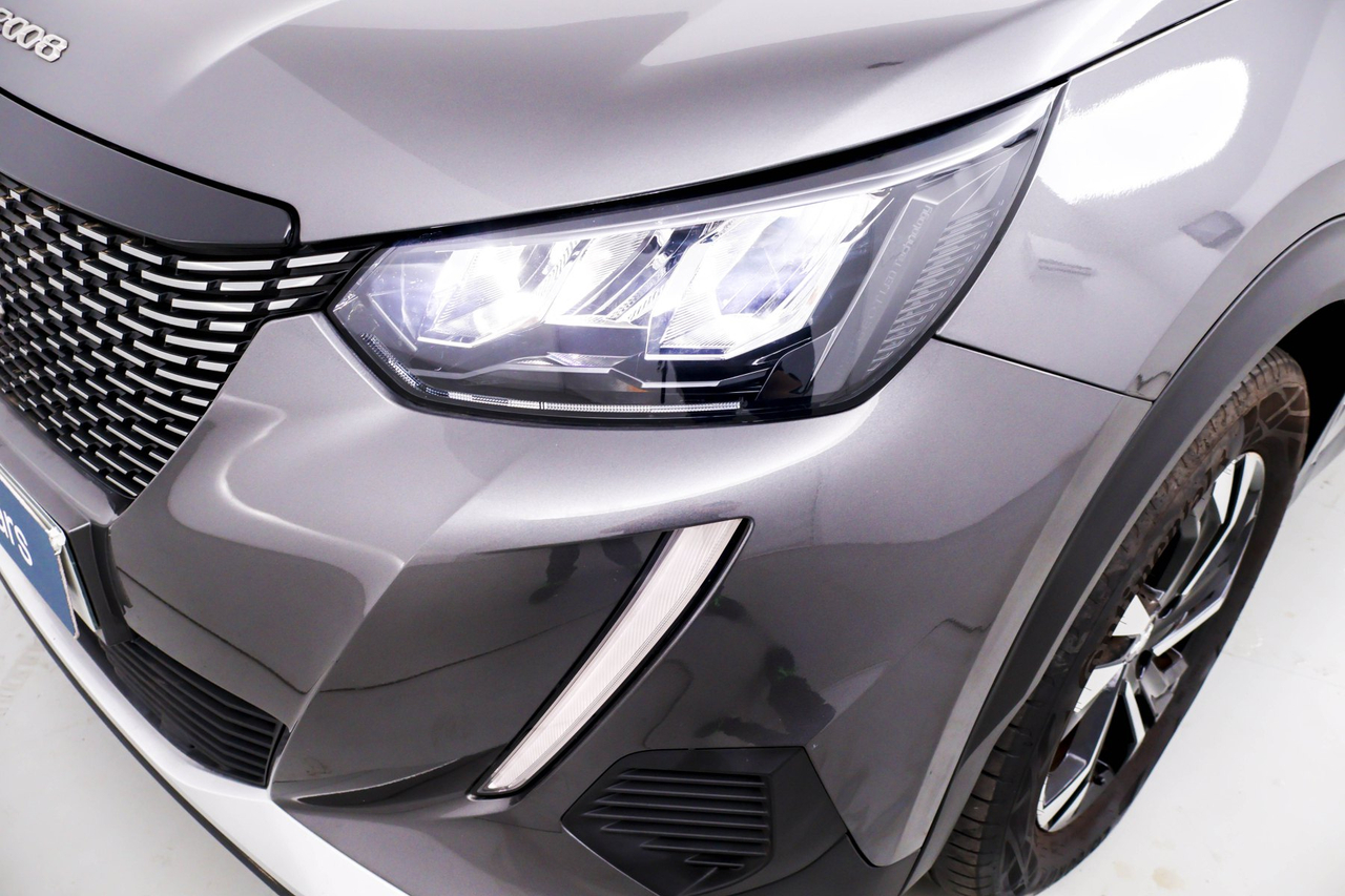Peugeot 2008 — photo 9