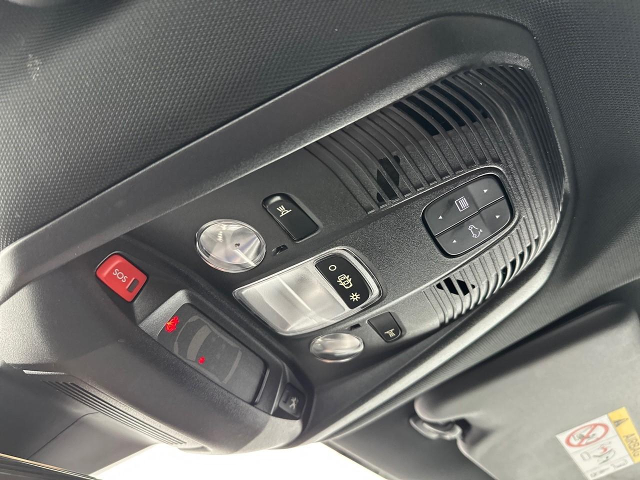 Peugeot 3008 puretech 130ch s&s eat8 gt — photo 33