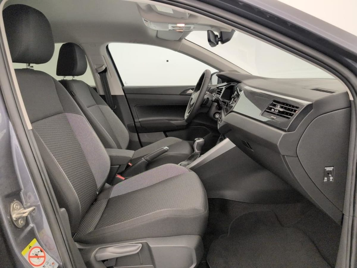 Volkswagen Polo — photo 9