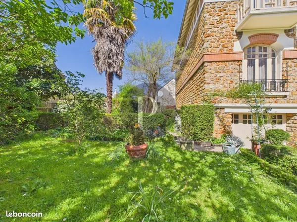 Maison 6 pièces 181 m²