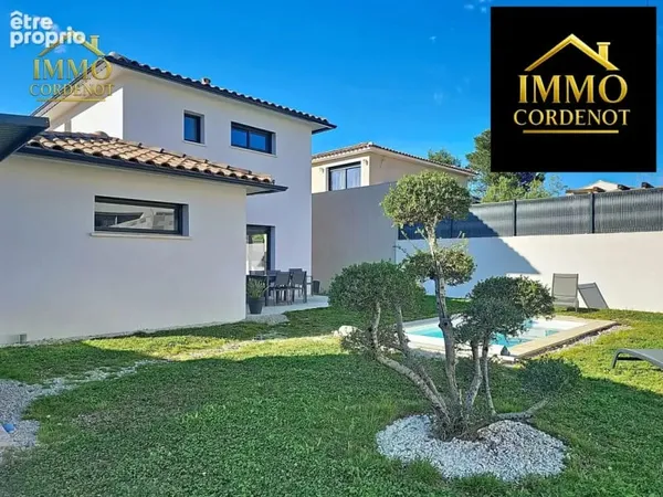 Maison 4 pièces 104 m² à vendre à Rocbaron (83136)