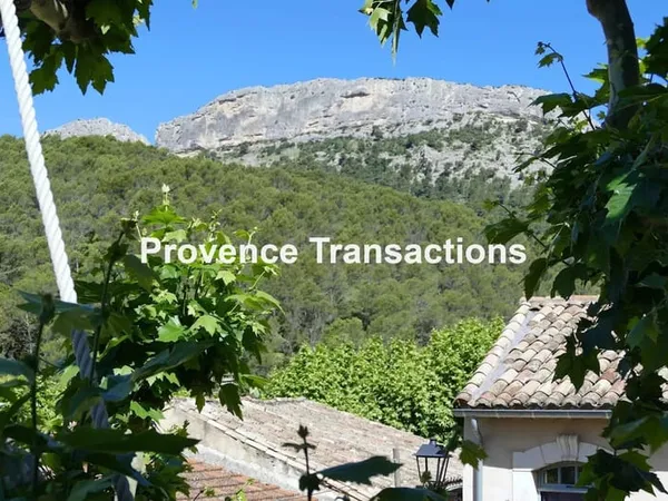 Vue imprenable sur les Dentelles!