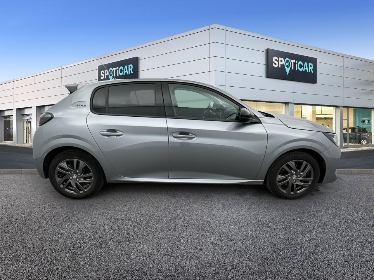 Peugeot 208 puretech 100 s&s eat8 style — photo 4