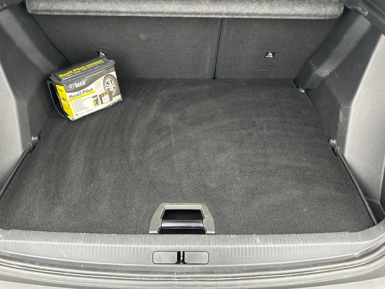 Peugeot 2008 puretech 155 s&s eat8 gt — photo 6