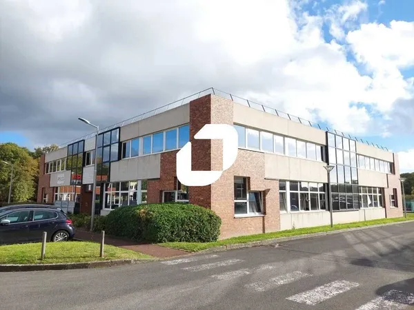 Bureaux 800 m²
