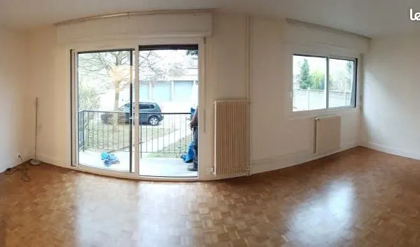 Studio 1 pièce 35 m²
