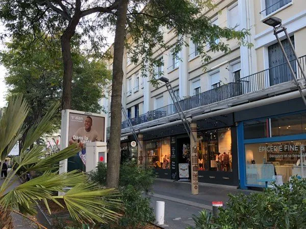 À louer F3 87 m2 au pied du paquebot