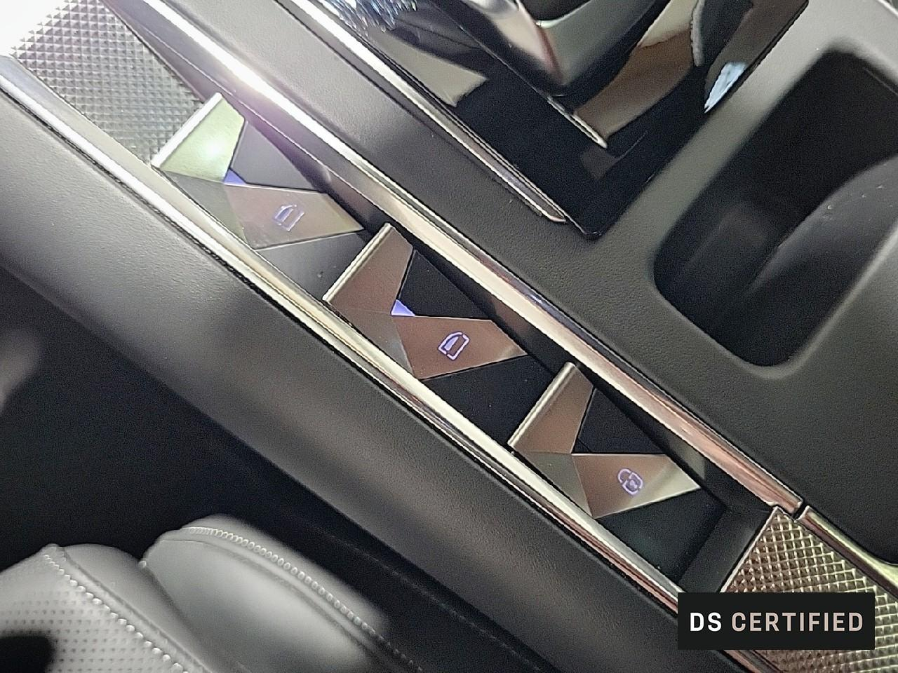 Ds Ds 7 crossback hybride rechargeable e-tense 360 eat8 4x4 performa — photo 23
