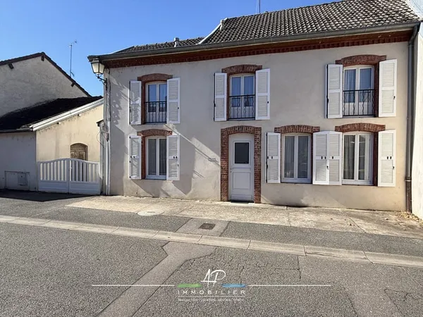 MIREBEAU-SUR-BÈZE MAISON 115 M2 4 CHAMBRES TERRAIN EN
