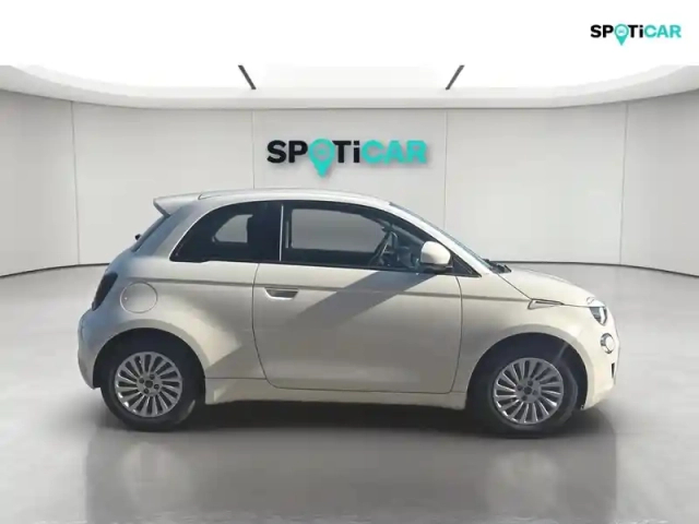 Fiat 500 e 95ch action — photo 7