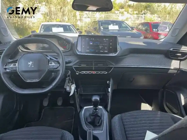 Peugeot 2008 puretech 100 s&amp;s bvm6 — photo 8