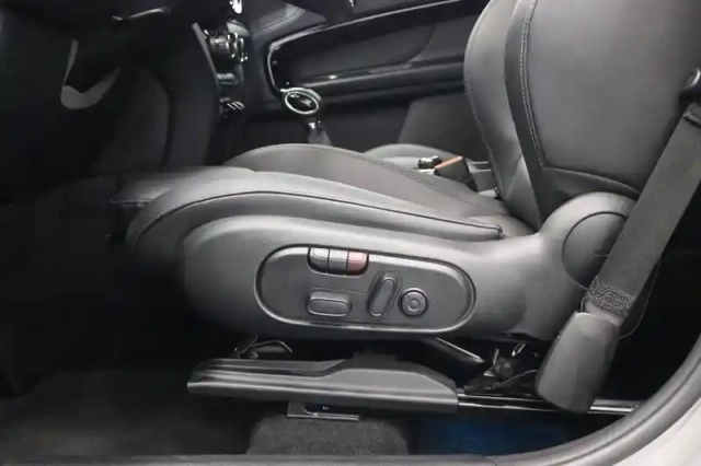 Mini Mini countryman 125 - 95 ch all4 bva6 — photo 21