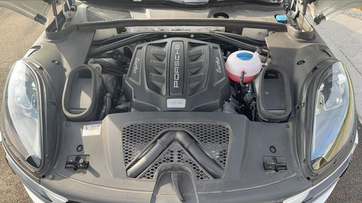 Porsche Macan 3.6 400 PDK - Turbo – 2017 – 126163 km – Essence – Boîte Automatique — photo 40