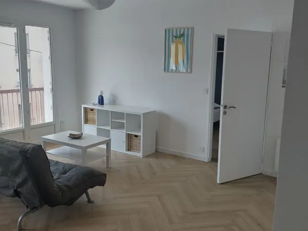 Location meublée Appartement T2 + garage + cave