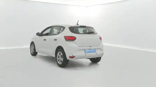 Dacia Sandero sce 65 gsr2 — photo 12