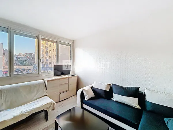 Studio 1 pièce 27 m²
