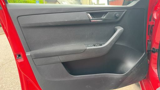 Skoda Fabia 1.4 TDI 75 - Clim – 2016 – 153912 km – Diesel – Boîte Manuelle — photo 18