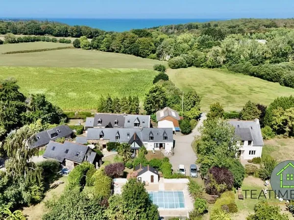 Maison 32 pièces 650 m²
