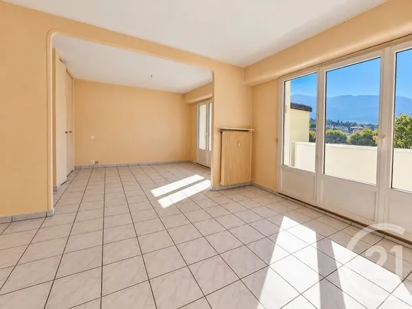 Appartement 2 pièces 61 m²