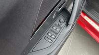 Peugeot 2008 1.2 PureTech 130ch S&S GT EAT8 — photo 19