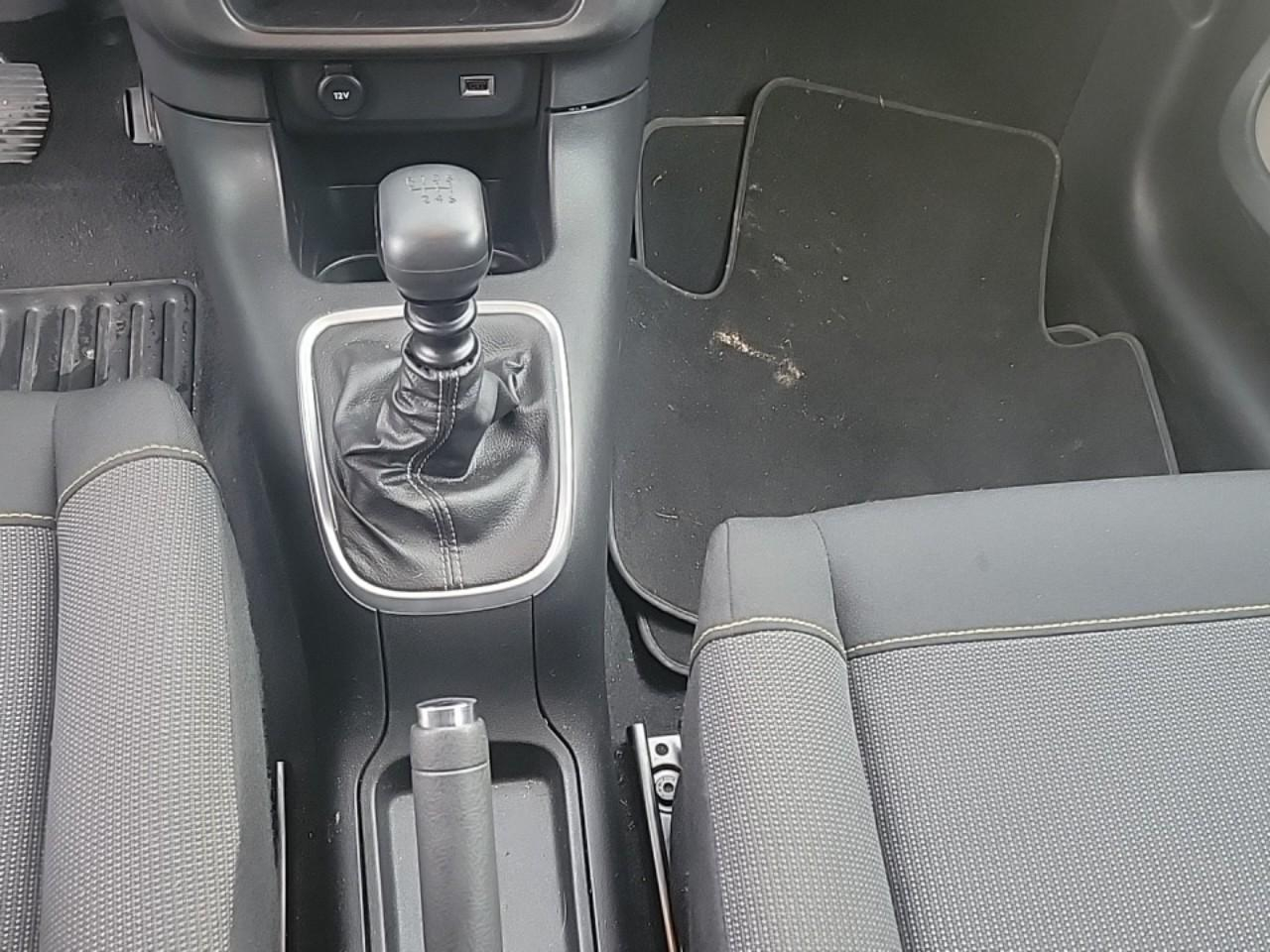 Citroën C3 puretech 110 s&s bvm6 shine — photo 19