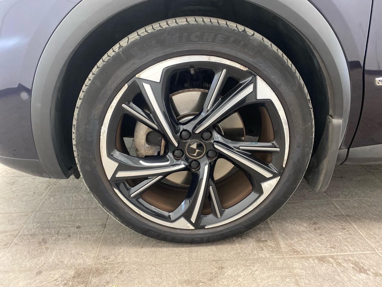 Ds Ds 7 crossback crossback hybride e-tense 300 eat8 4x4 louvre — photo 11