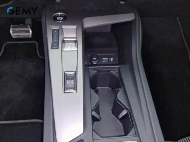 Peugeot 308 hybrid 145 e-dcs6 — photo 36