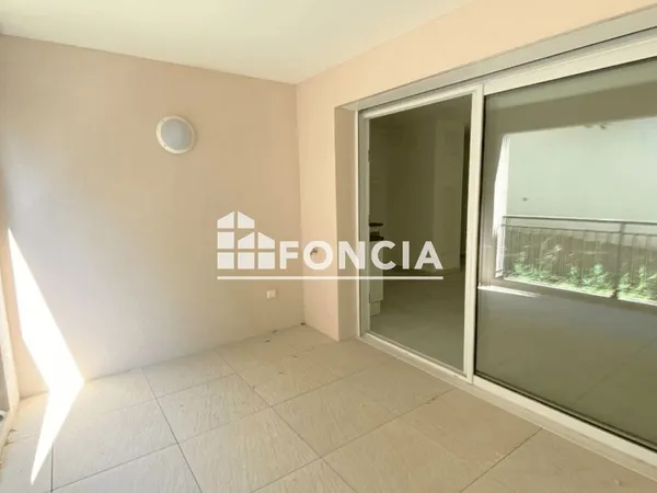 Appartement Location Cogolin 2p 48m² 830€
