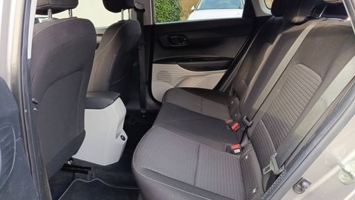 Hyundai i20 1.0 T-GDi MHEV 100 - Intuitive – 2022 – 27888 km – Hybride essence – Boîte Manuelle — photo 12