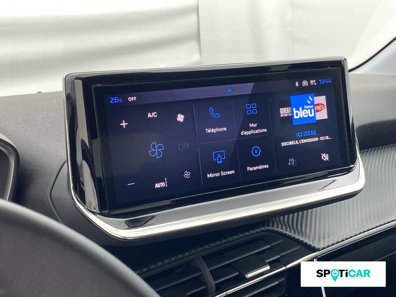 Peugeot 208 e-208 136ch 50 kwh allure — photo 13