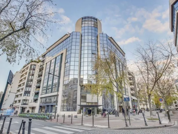 Bureaux 276 m²