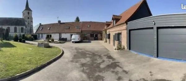 Maison 13 pièces 255 m²