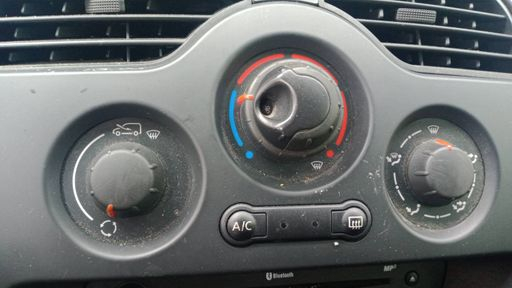 Renault Kangoo Express 1.5 dCi 75 - Grand Confort – 2019 – 119576 km – Diesel – Boîte Manuelle — photo 22