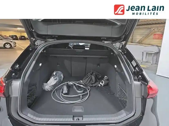 Audi A6 e-tron avant performance — photo 10