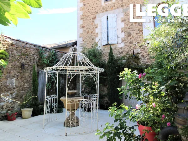 Maison 5 pièces 200 m²