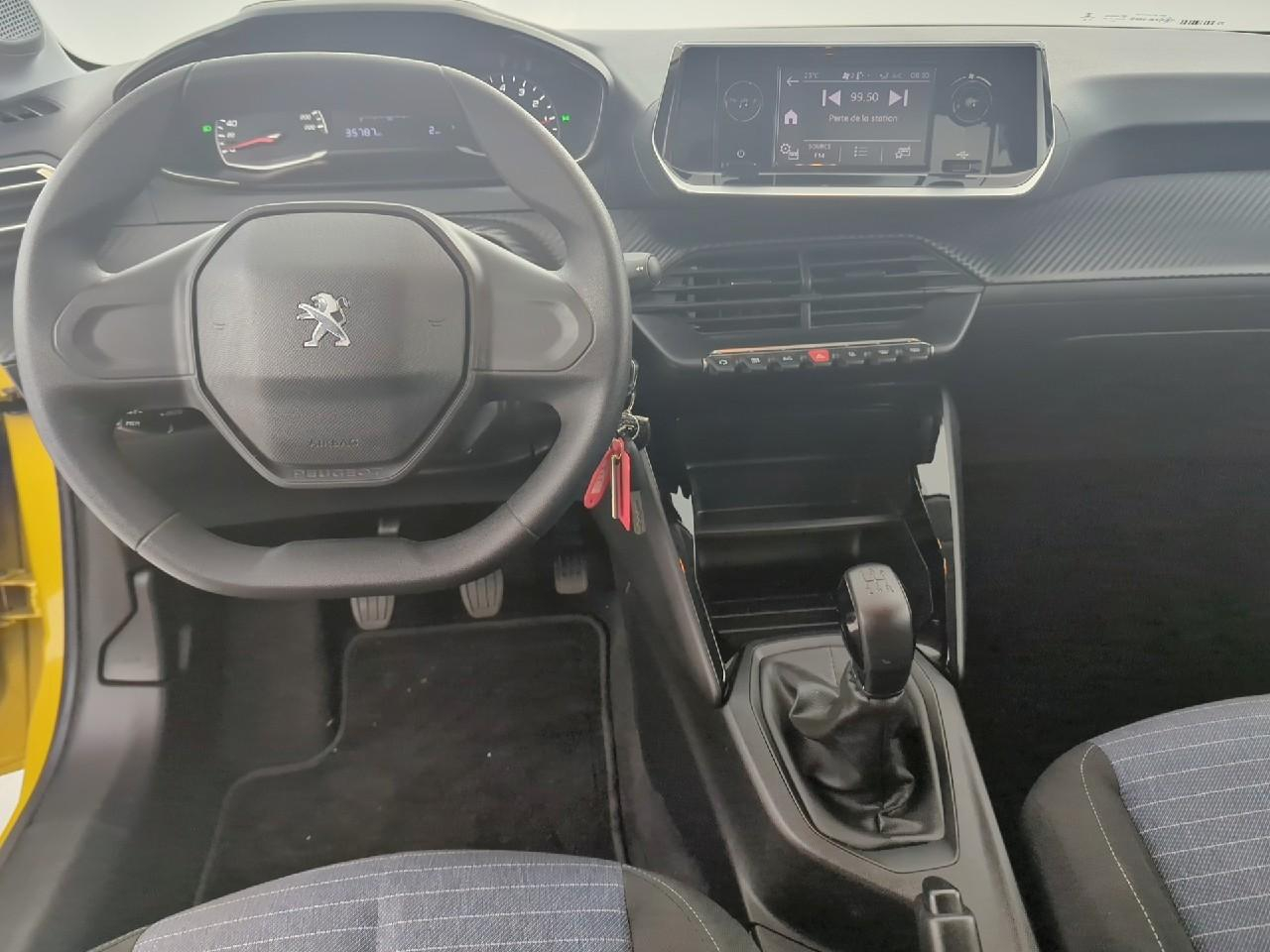 Peugeot 208 puretech 75 s&s bvm5 like — photo 8