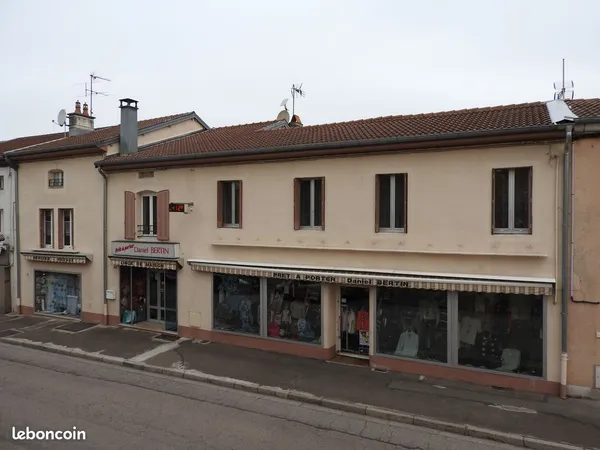 Immeuble complet (Maison + Ancien magasin)
