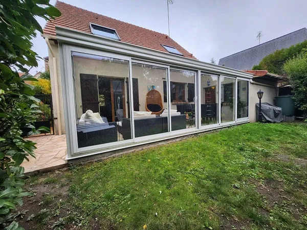 Maison de plain-pied 6 pièces 110 m²
