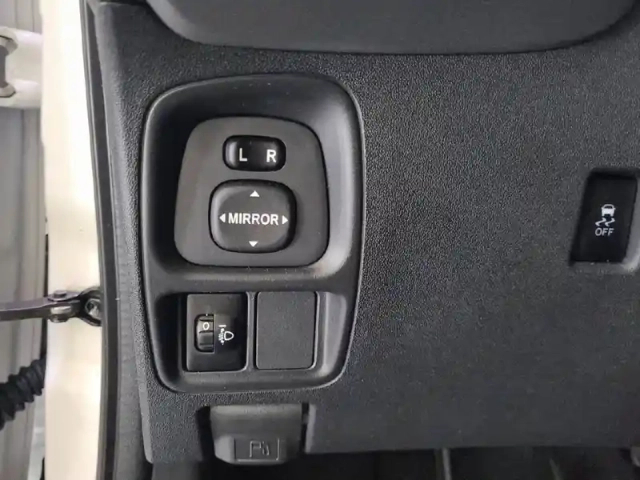 Toyota Aygo 1.0 vvt-i — photo 29