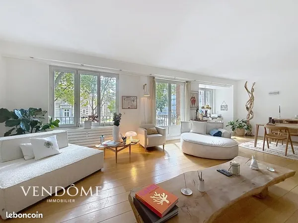 Appartement 4 pièces 150 m²