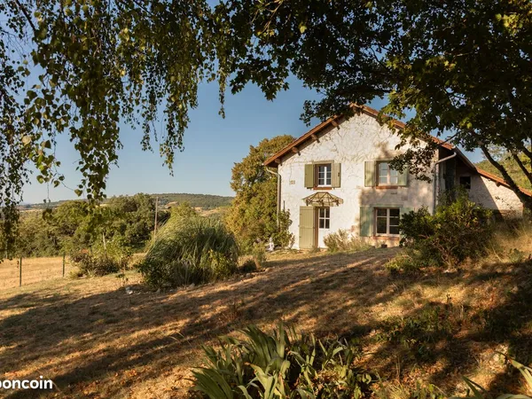 Maison 181 m2 rénovée dans un cadre d'exception
