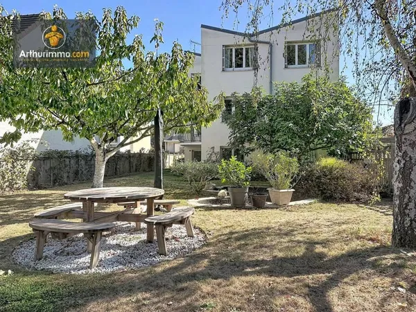 Maison 9 pièces 192 m²