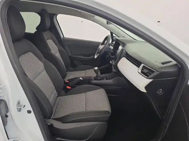 Renault Clio tce 90 — photo 373