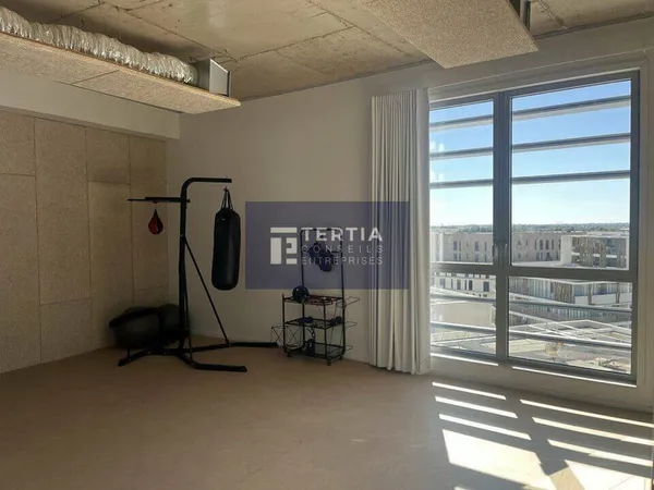 Bureaux 2396 m²