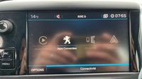 Peugeot 2008 1.2 PureTech 110ch Allure S&S — photo 22