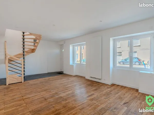 COLOCATION - Maison rénovée de 115 m² - 3 grandes chambres - Proche CHU / Place Bichon