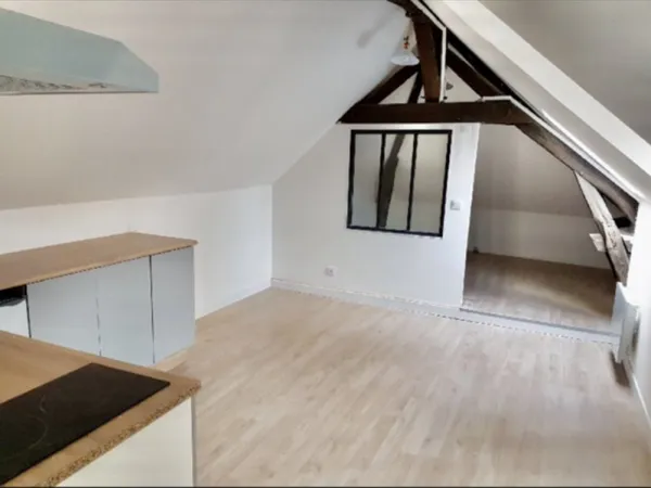 F2 au coeur du centre ville Nevers