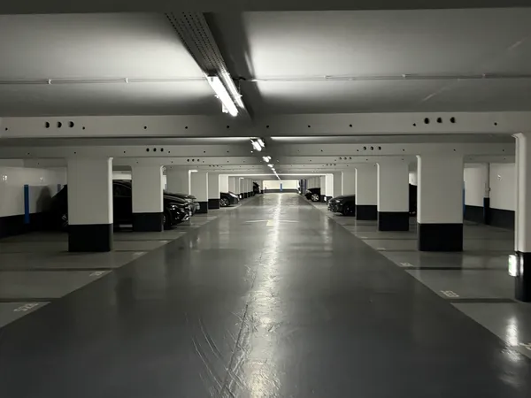 Vends parking - 11m²